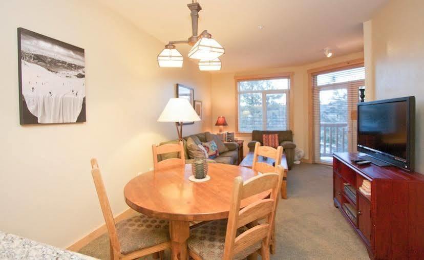 Sunstone Lodge By 101 Great Escapes Mammoth Lakes Bagian luar foto
