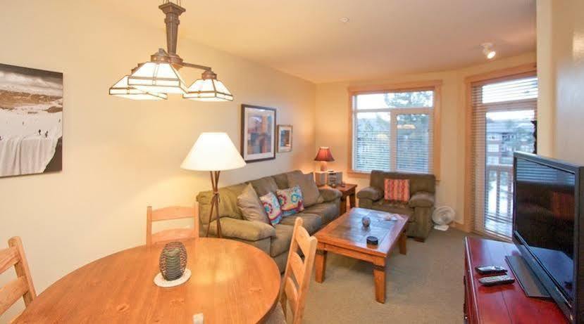 Sunstone Lodge By 101 Great Escapes Mammoth Lakes Bagian luar foto