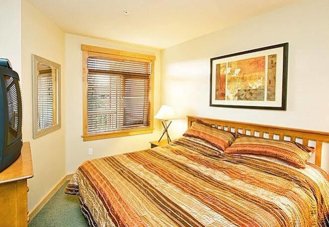 Sunstone Lodge By 101 Great Escapes Mammoth Lakes Bagian luar foto