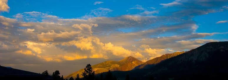 Sunstone Lodge By 101 Great Escapes Mammoth Lakes Bagian luar foto